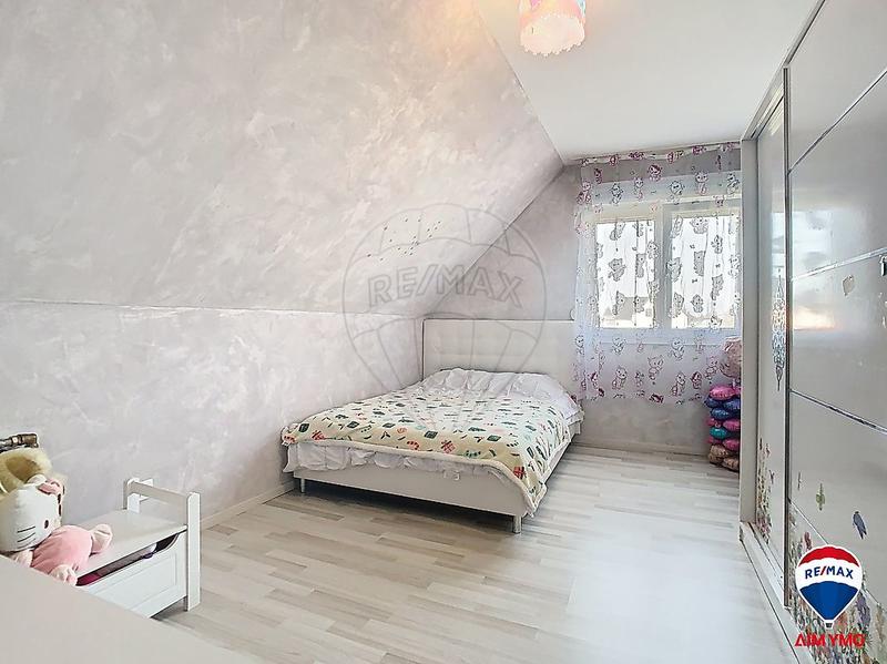 Maison - 173 m² - 8 pièces