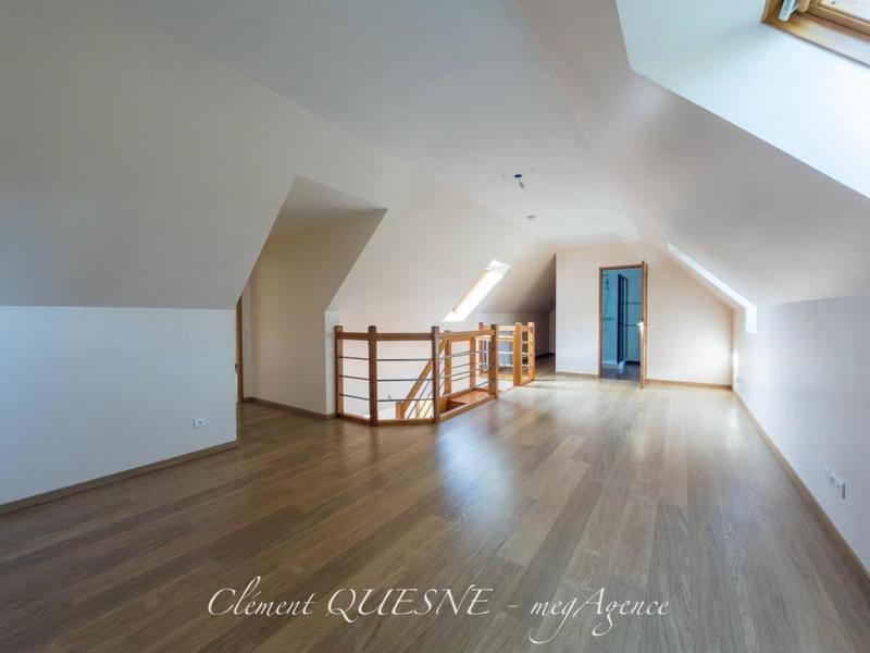 Maison - 149 m² - 6 pièces