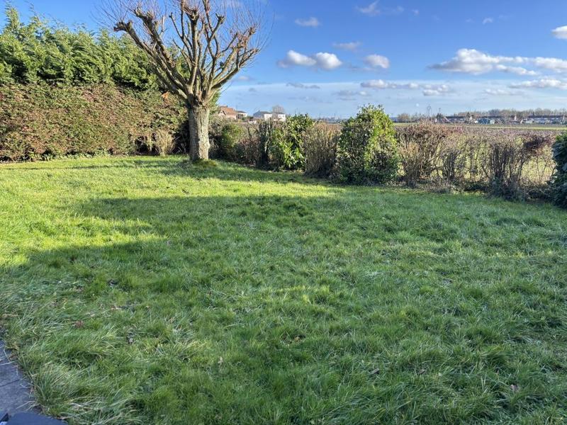 Maison - 181 m² - 6 pièces