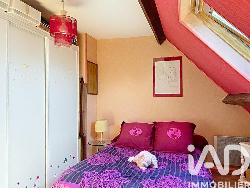 Maison - 95 m² - 5 pièces