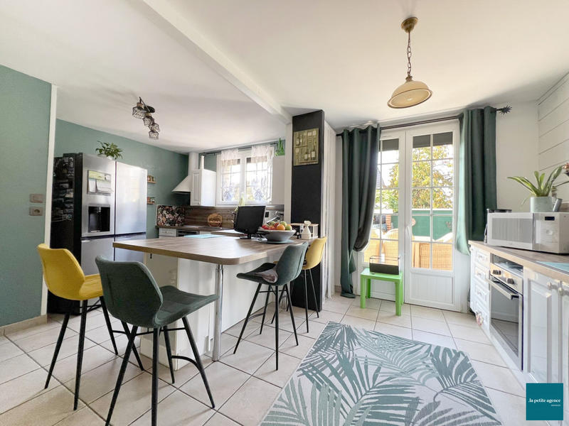 Maison - 151 m² - 5 pièces