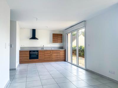 Maison - 83 m² - 4 pièces