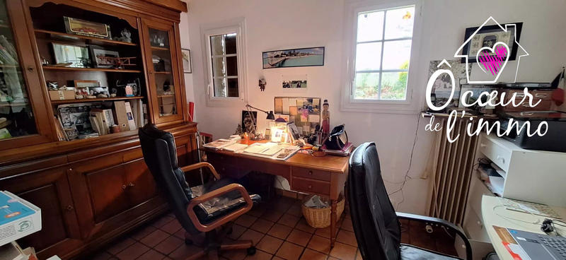 Maison - 309 m² - 9 pièces