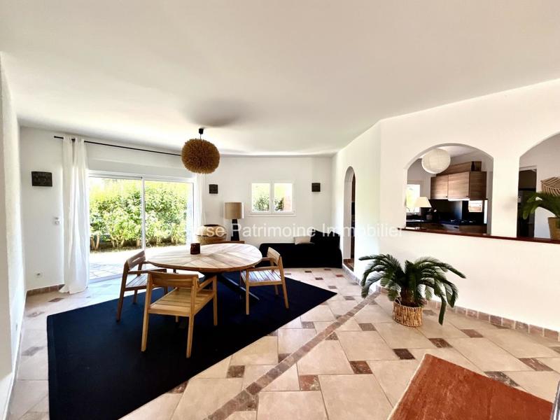 Villa - 148 m² - 6 pièces