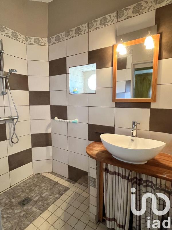 Maison - 184 m² - 6 pièces