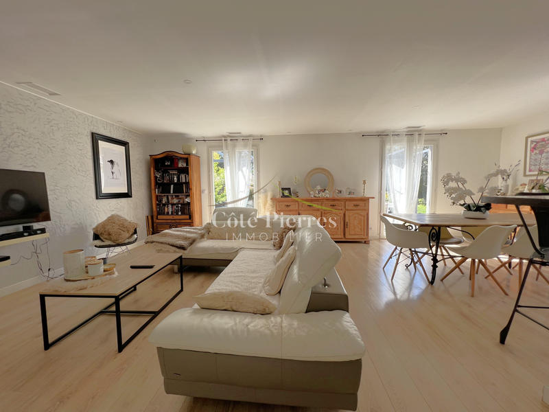 Villa - 149 m² - 6 pièces