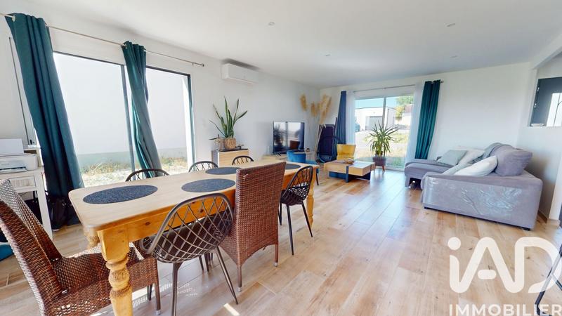 Maison - 93 m² - 4 pièces