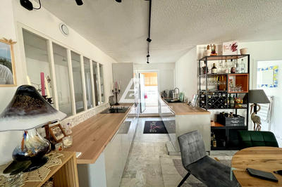 Appartement - 84 m² - 3 pièces