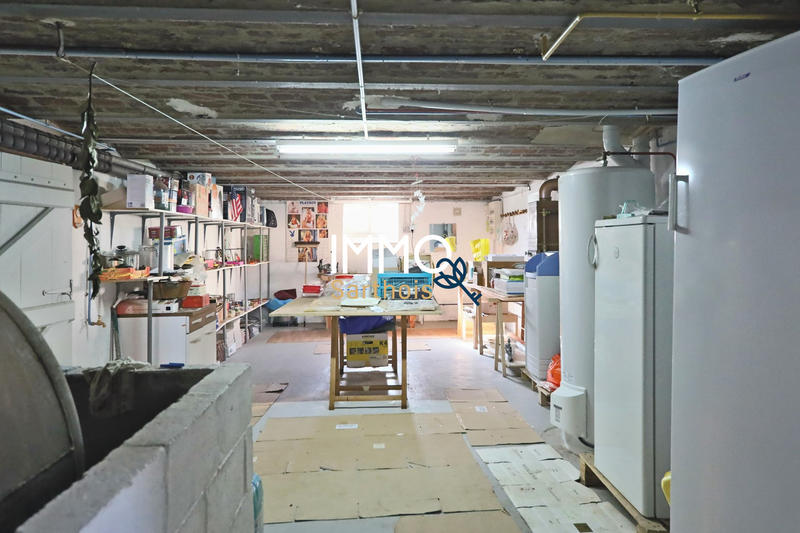 Maison - 206 m² - 7 pièces