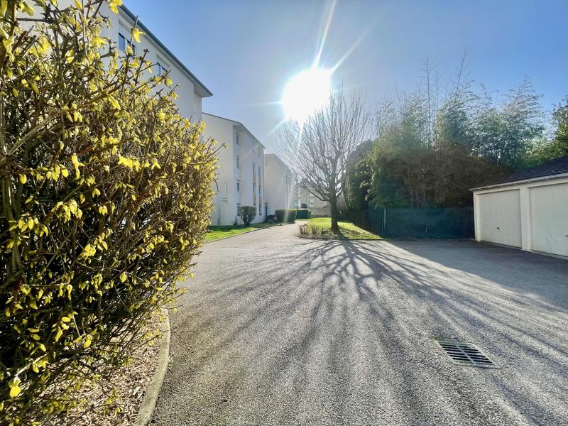 Appartement - 81 m² - 4 pièces