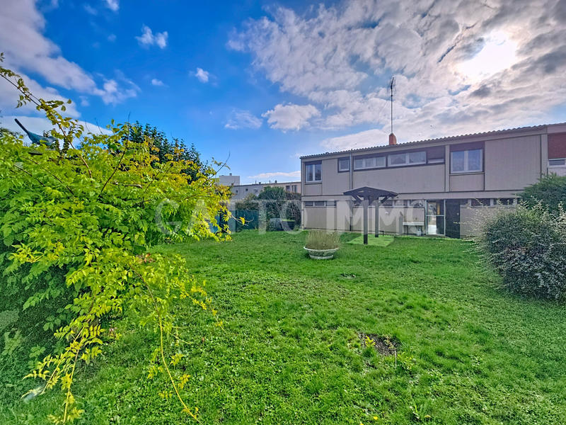 Maison - 120 m² - 5 pièces