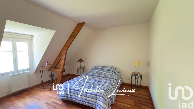 Maison - 236 m² - 9 pièces