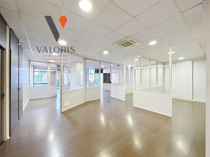 Local commercial - 167 m² - 6 pièces