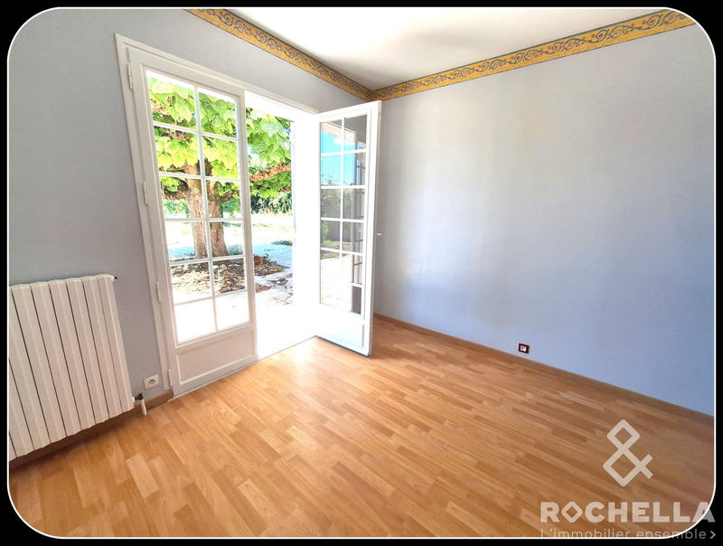 Maison - 220 m² - 8 pièces