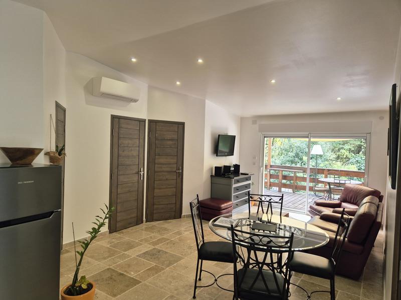 Villa - 200 m² - 8 pièces