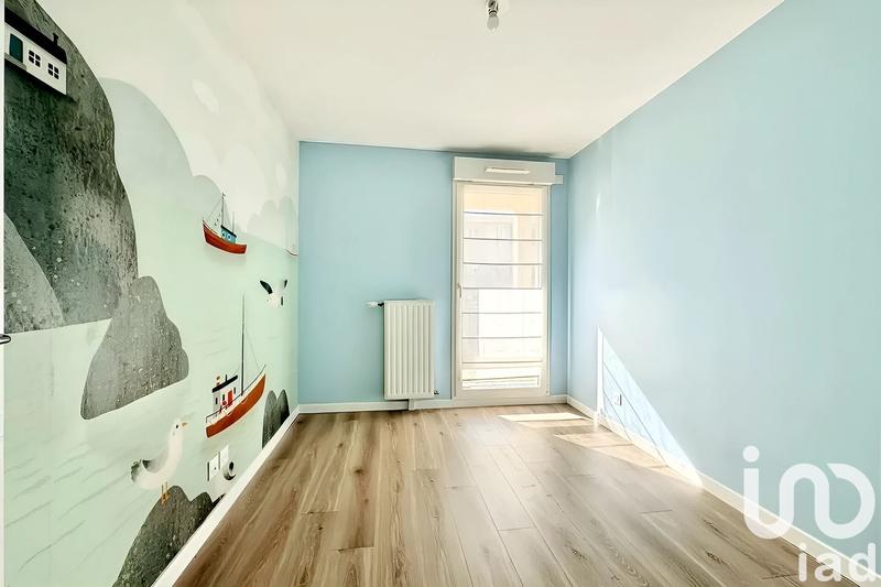 Appartement - 80 m² - 4 pièces