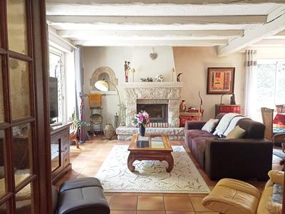 Maison - 158 m² - 7 pièces