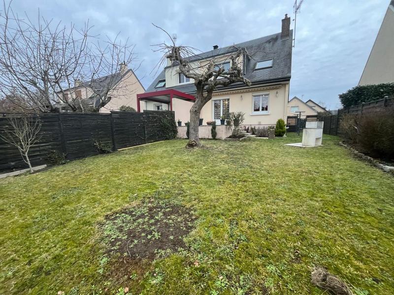 Maison - 108 m² - 5 pièces