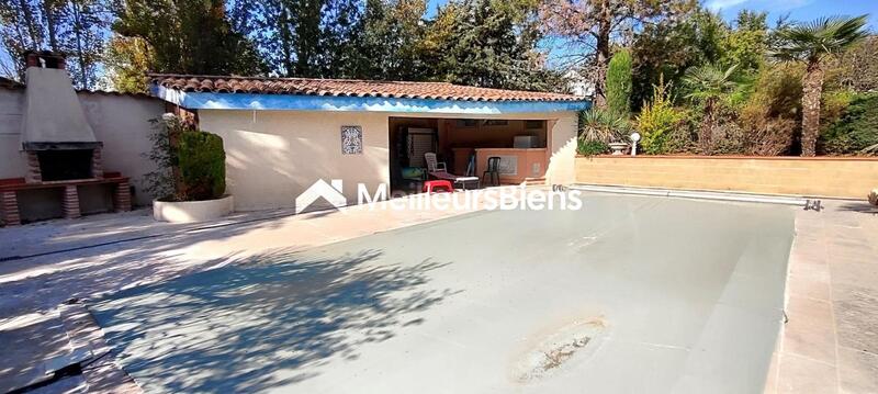 Villa - 160 m² - 7 pièces