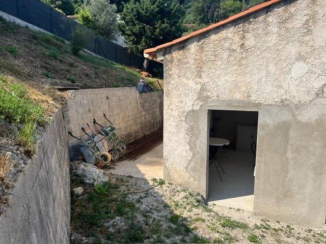 Villa - 200 m² - 5 pièces