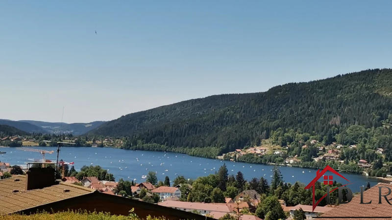 Maison - 200 m² - 7 pièces