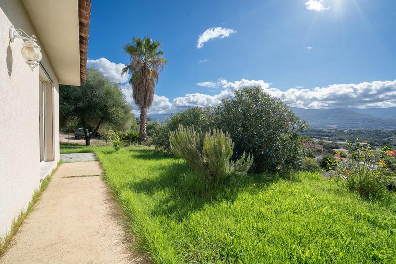 Maison - 60 m² - 3 pièces