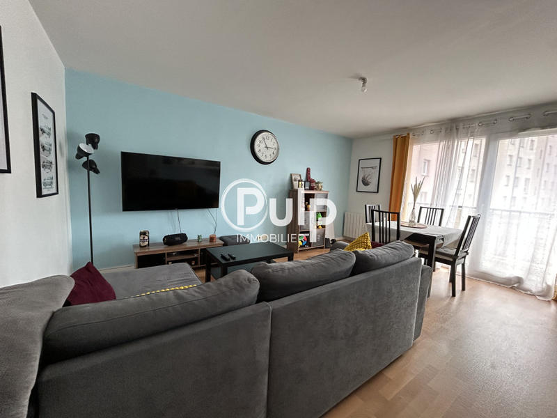 Immeuble - 853 m² - 35 pièces