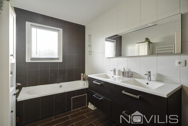 Villa - 128 m² - 5 pièces