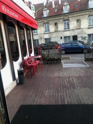 Appartement - 85 m² - 3 pièces