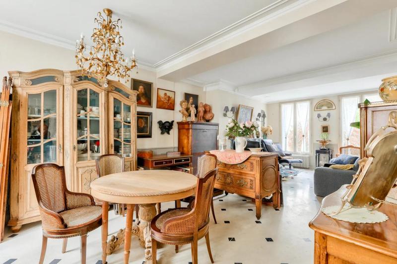 Maison - 196 m² - 5 pièces