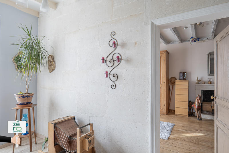 Maison - 219 m² - 6 pièces