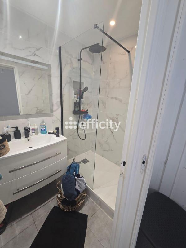 Appartement - 57 m² - 5 pièces