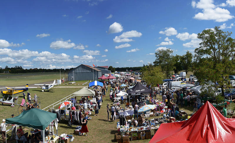 Grand vide grenier brocante de l'aérodrome
