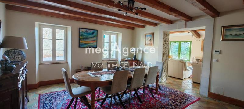 Maison - 295 m² - 8 pièces