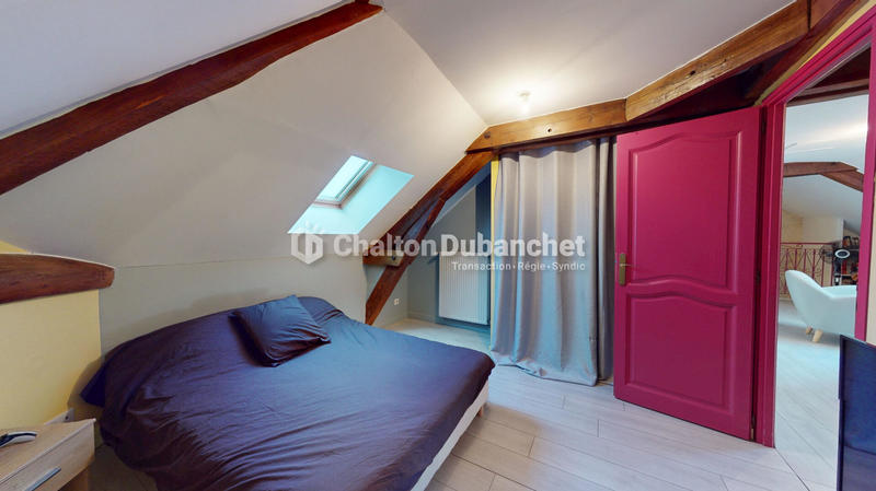 Maison - 163 m² - 7 pièces