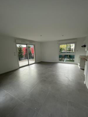 Appartement - 72 m² - 3 pièces