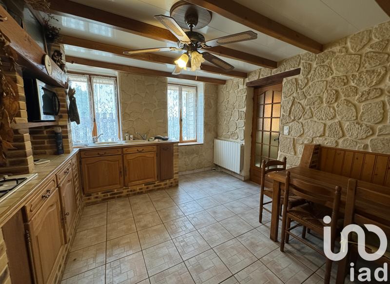 Maison - 260 m² - 7 pièces