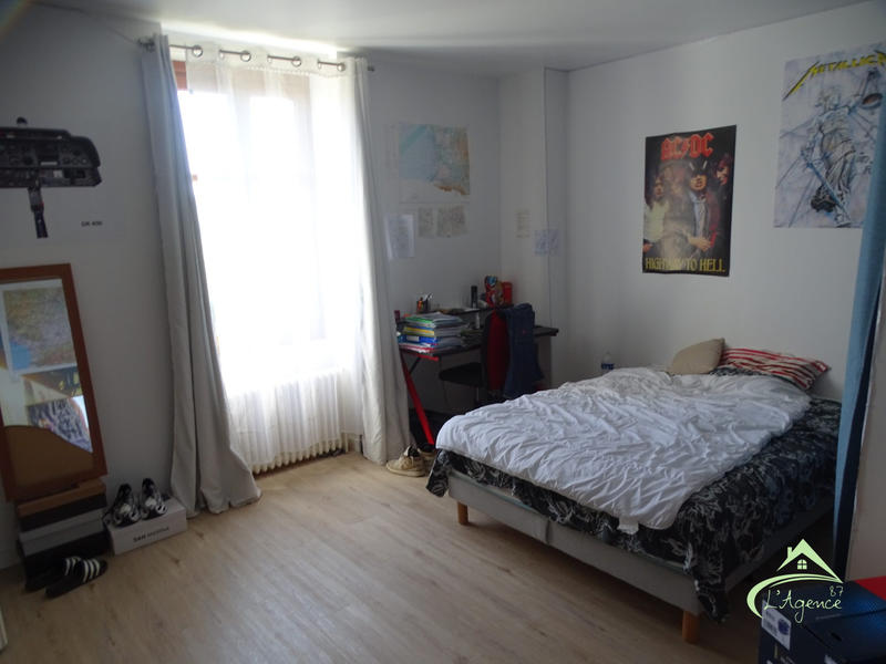 Maison ancienne - 182 m² - 7 pièces