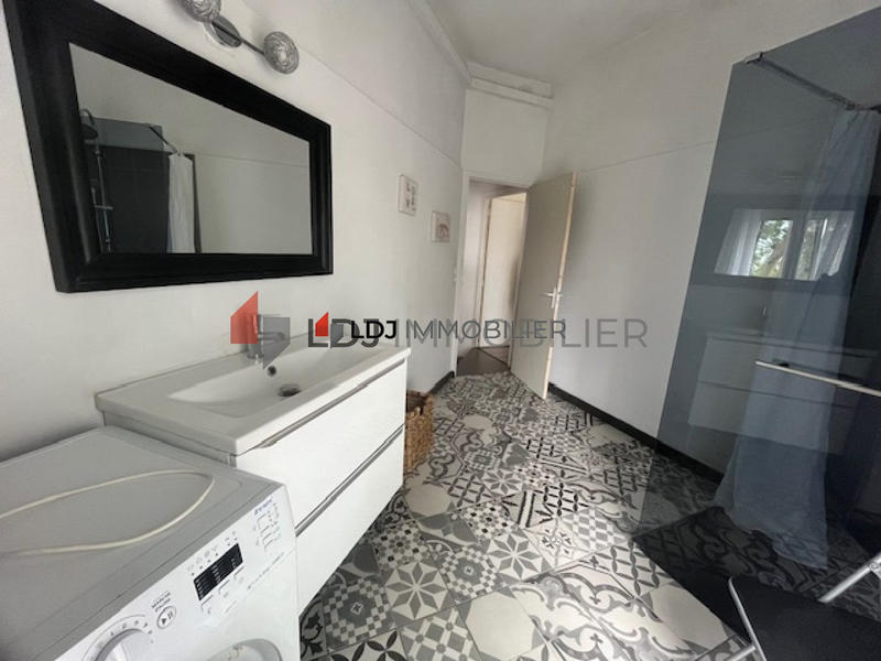 Appartement - 57 m² - 2 pièces