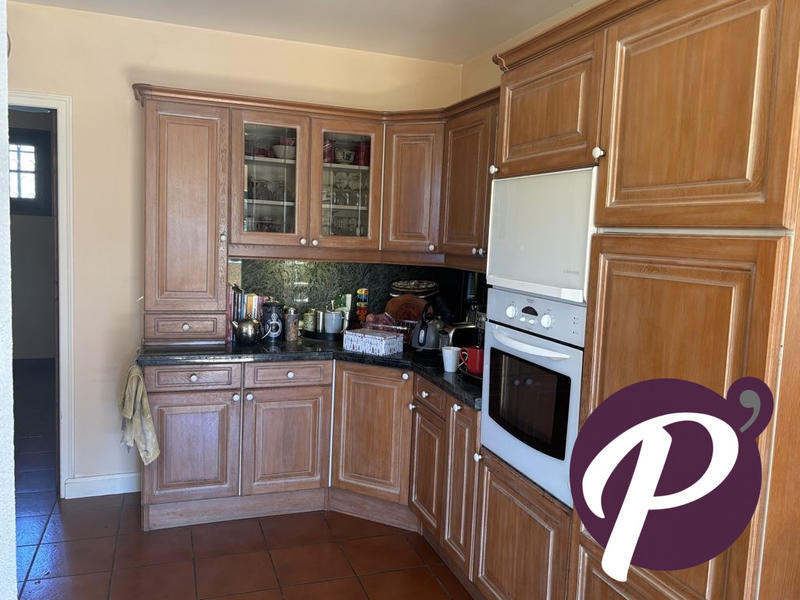 Maison - 170 m² - 5 pièces