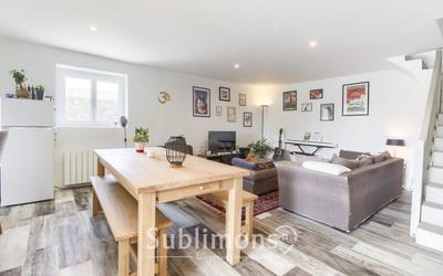 Maison - 87 m² - 5 pièces