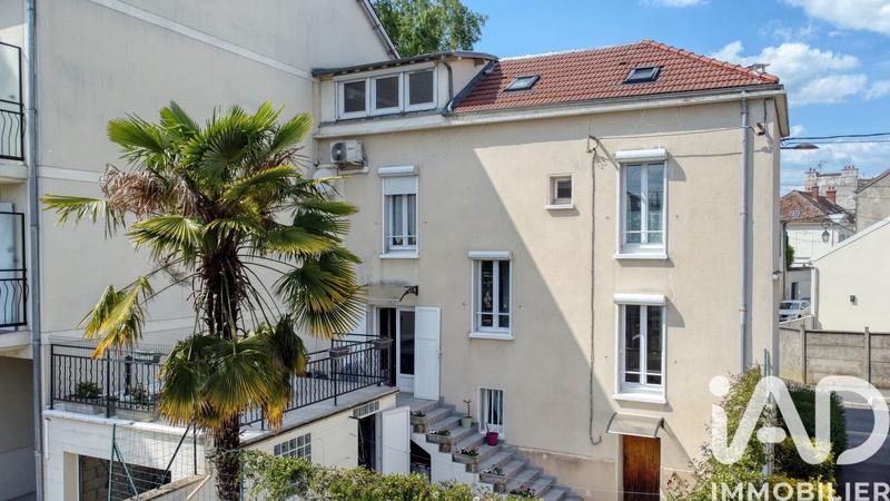 Maison - 134 m² - 5 pièces