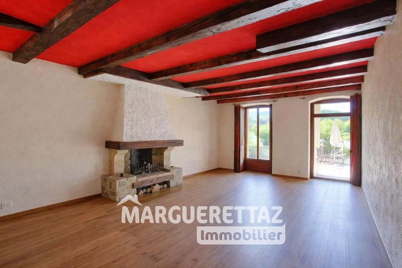 Appartement - 112 m² - 4 pièces