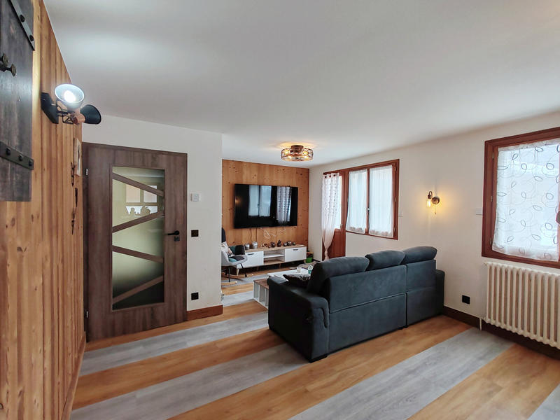 Maison - 234 m² - 4 pièces