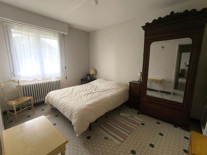 Maison - 182 m² - 8 pièces