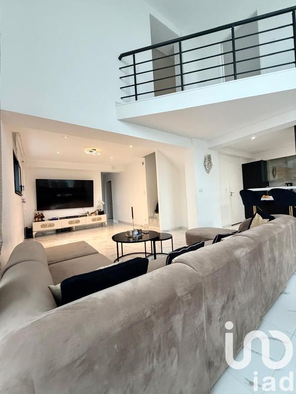 Maison - 125 m² - 5 pièces