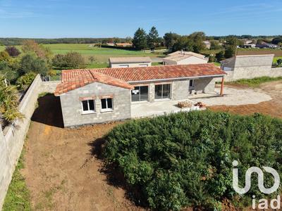 Maison - 100 m² - 4 pièces