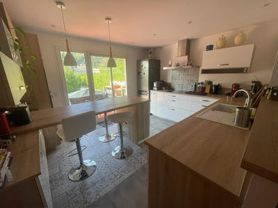 Maison - 160 m² - 7 pièces