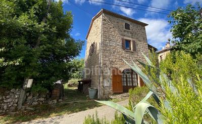 Maison en pierre - 72 m² - 4 pièces