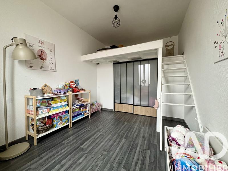 Maison - 111 m² - 6 pièces